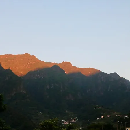 Willa With Mountain View, Sao Vicente, Madeira