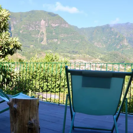 With Mountain View, Sao Vicente, Madeira וילה *