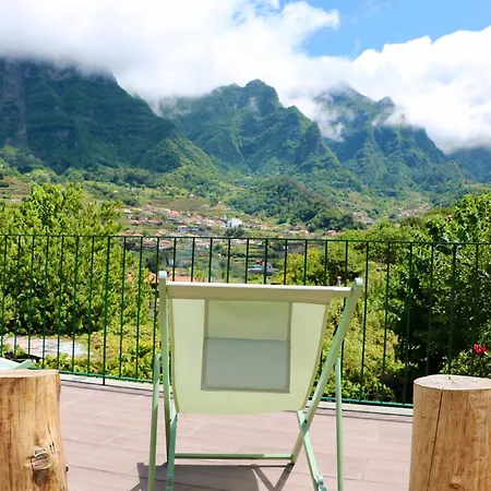 With Mountain View, Sao Vicente, Madeira וילה *