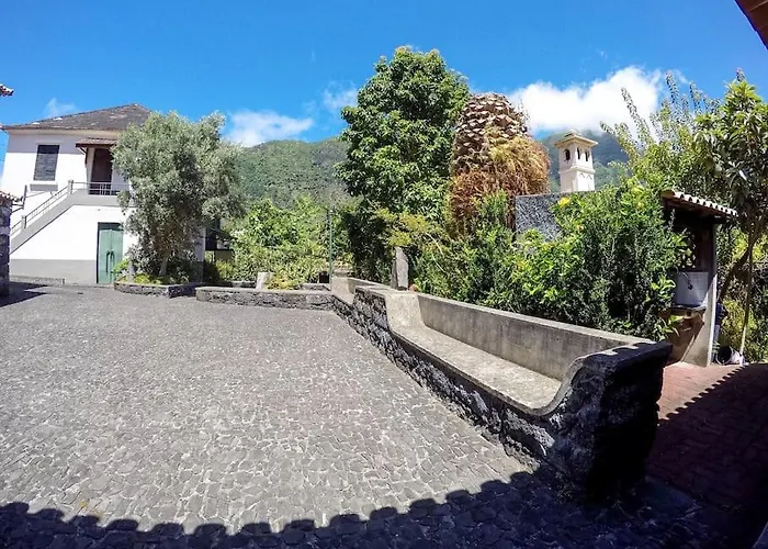 With Mountain View, Sao Vicente, Madeira * São Vicente