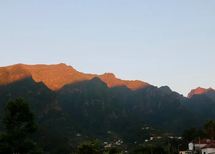 Willa With Mountain View, Sao Vicente, Madeira